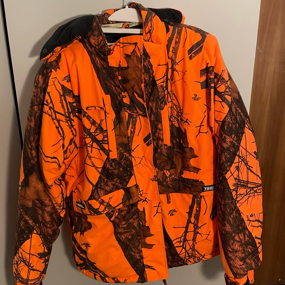 Womens Gander Mtn hunting coat